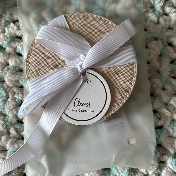 Wedding Planning Items - Picture 3 of 3